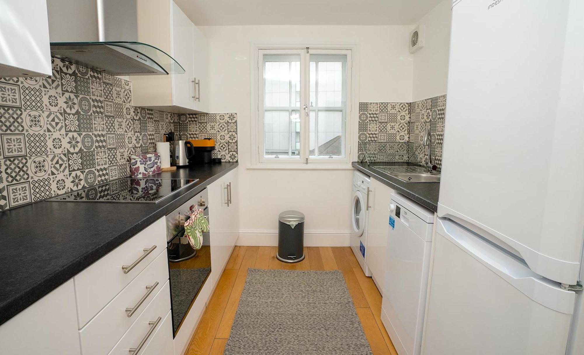 Stylish Flat Minutes From Covent Garden - West End ロンドン エクステリア 写真