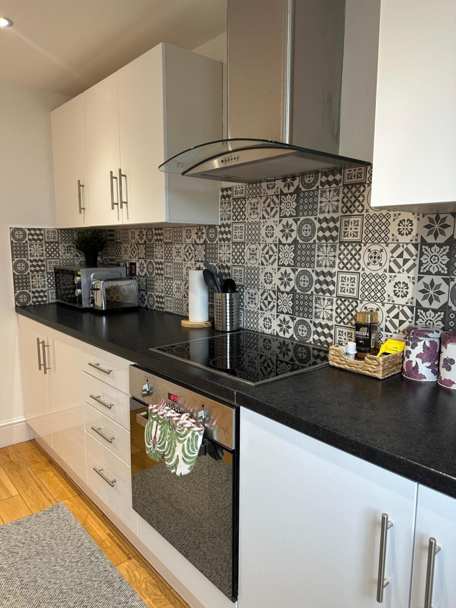 Stylish Flat Minutes From Covent Garden - West End ロンドン エクステリア 写真